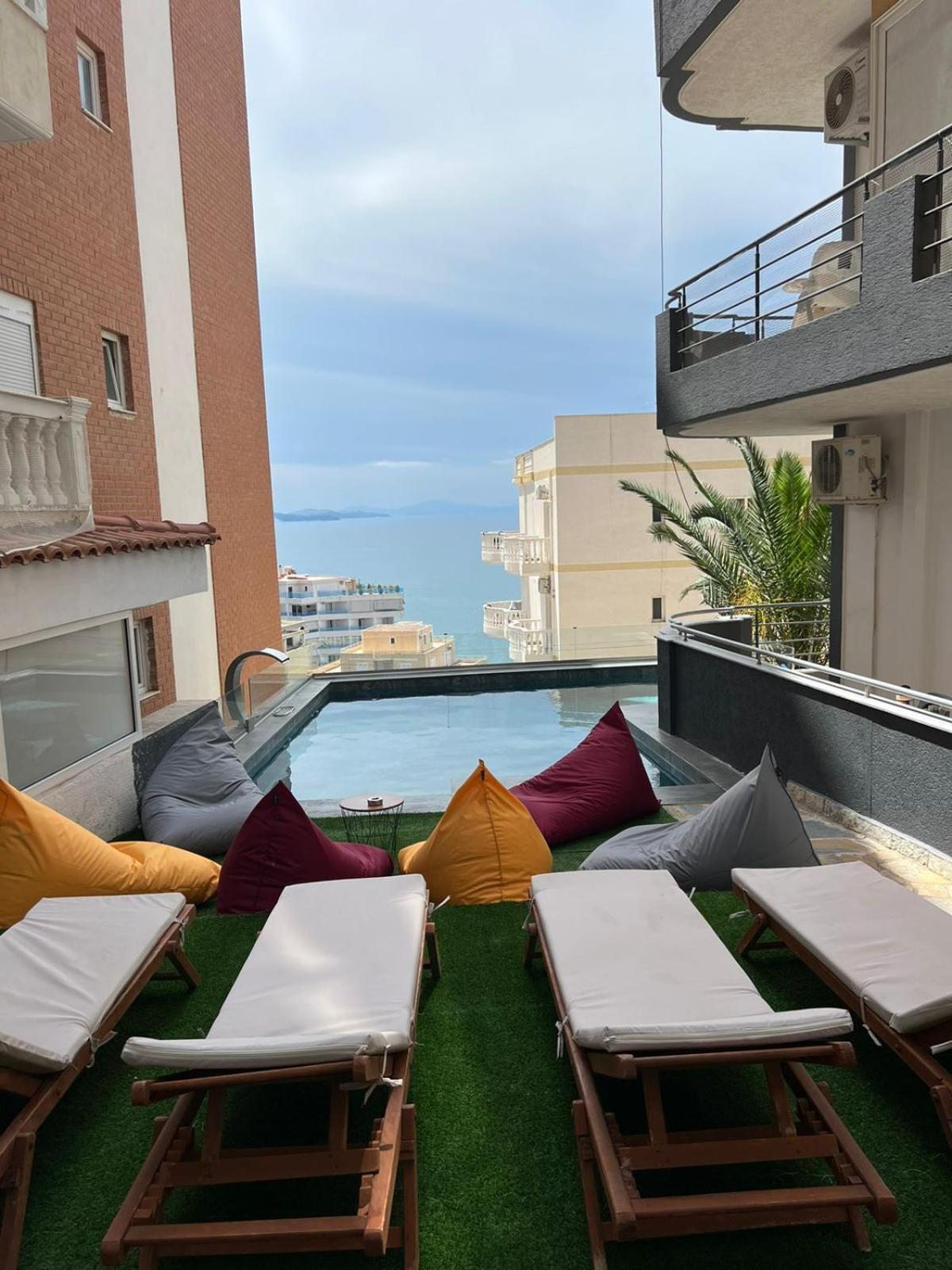 Ansi Paradiso Apartaments Sarandë エクステリア 写真