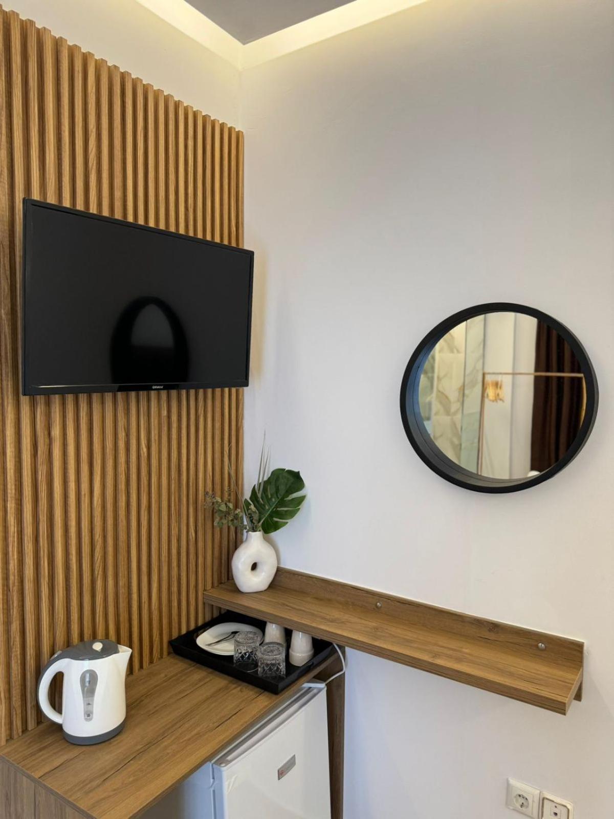 Ansi Paradiso Apartaments Sarandë エクステリア 写真