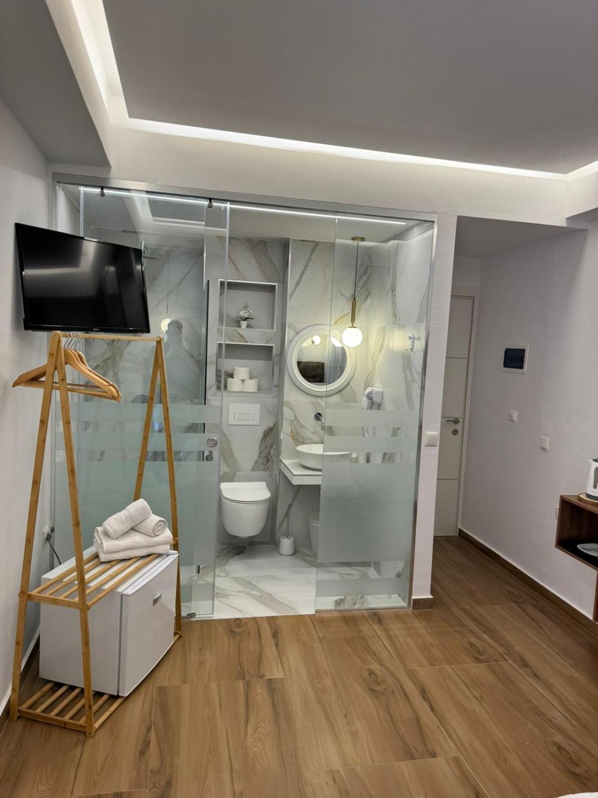 Ansi Paradiso Apartaments Sarandë エクステリア 写真